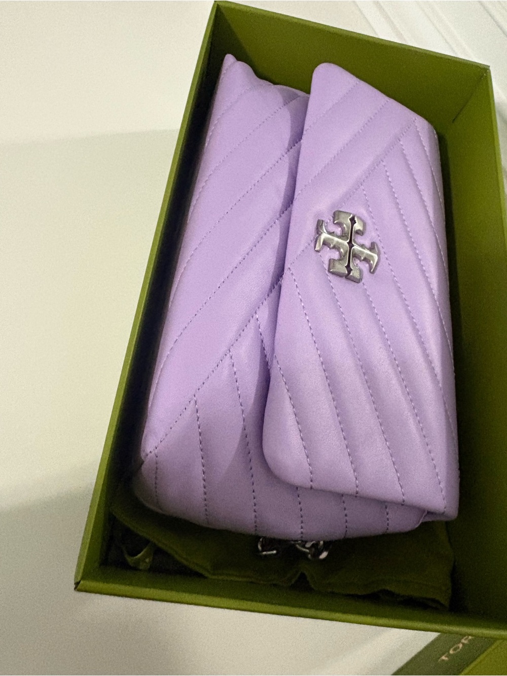 Tory Burch Lavender Quilted Leather Convertible Shoulder Bag - Picture 10 of 12